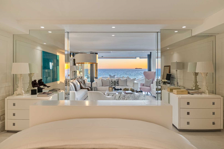 4 Bedroom Property for Sale in Clifton Western Cape